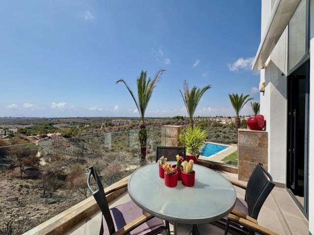Apartamento en venta en Orihuela Costa photo 0