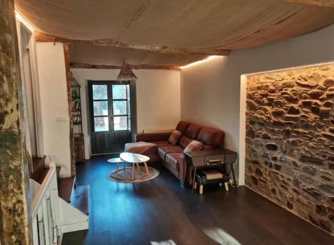 Casa en venta en Ponferrada, Casco Antiguo photo 0