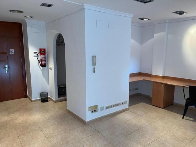 Local comercial en venta en Jávea-Xàbia photo 0