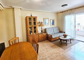 Apartamento en venta en Torrevieja photo 0