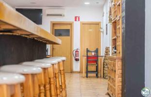 Local comercial en venta en Roses photo 0
