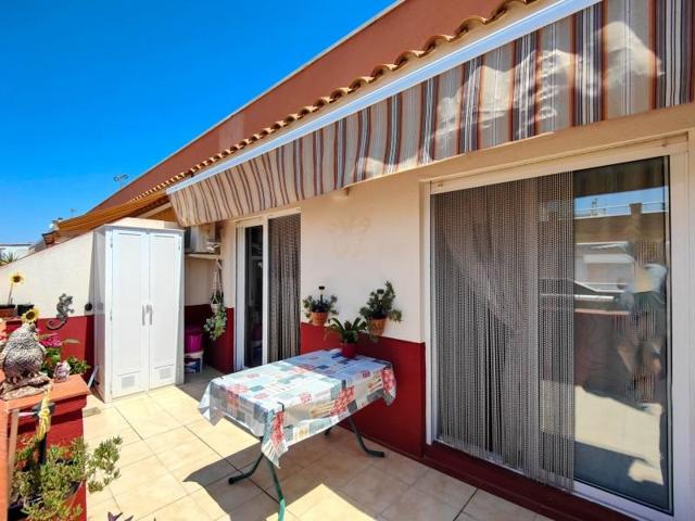 Apartamento en venta en Torrevieja photo 0