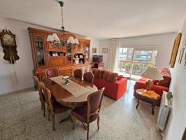 Piso en venta en Badalona, Gorg photo 0