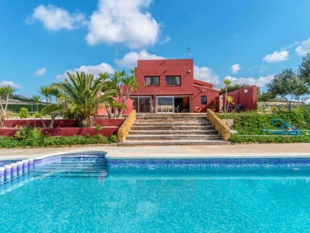 Chalet en venta en Orihuela photo 0