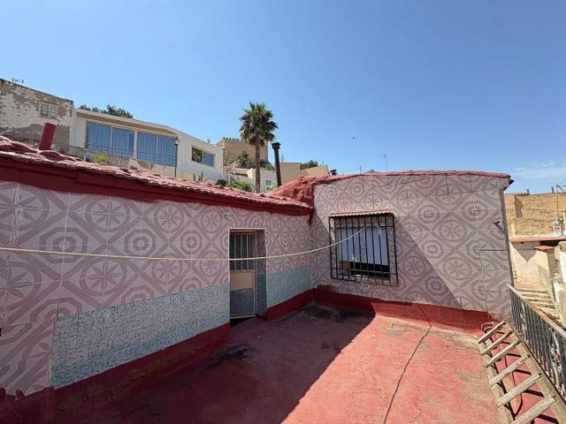 Adosada en venta en Petrer photo 0