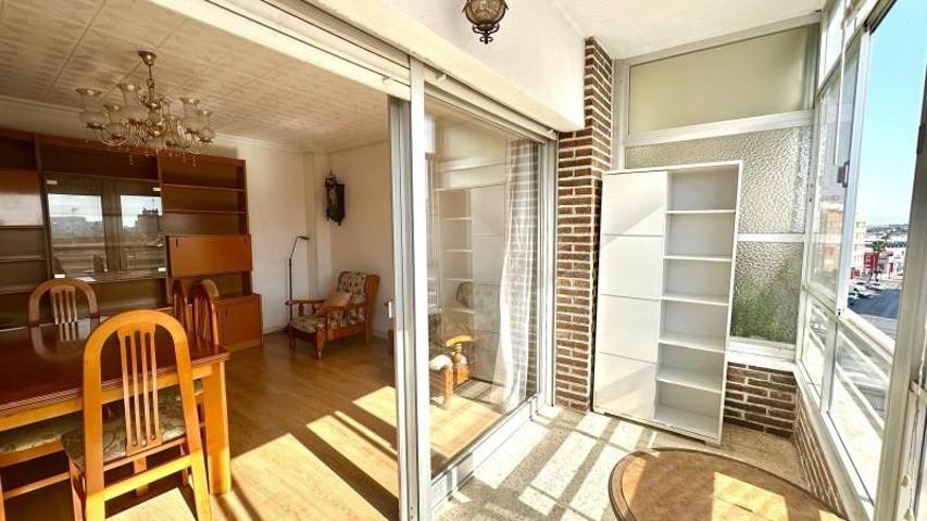 Apartamento en venta en Torrevieja photo 0