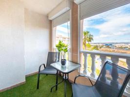 Apartamento en venta en Torrevieja photo 0