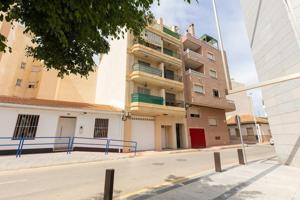 Apartamento en venta en Torrevieja photo 0