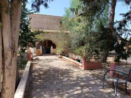 Casa con terreno en venta en Jumilla photo 0