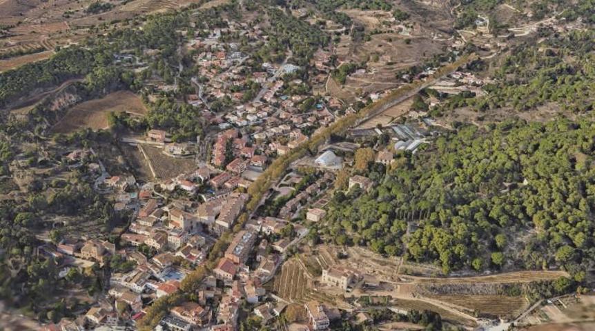 Casa con terreno en venta en Teià, La Molassa photo 0