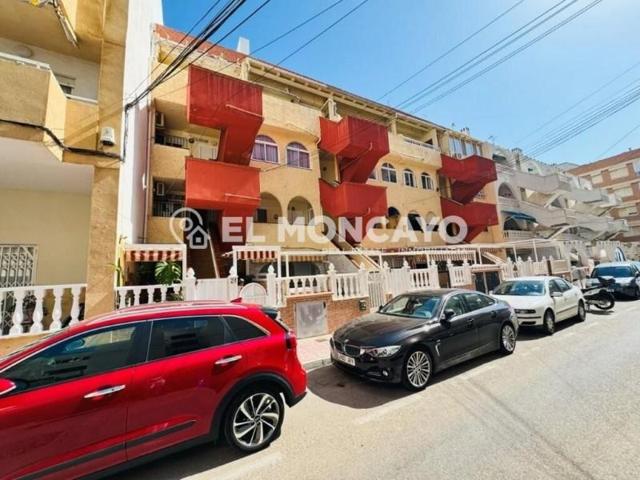 Apartamento en venta en Torrevieja, La Mata pueblo photo 0