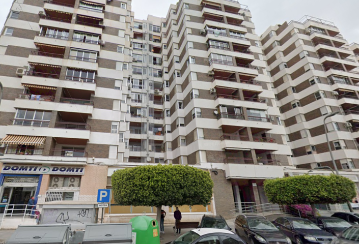 Piso en venta en Villajoyosa photo 0