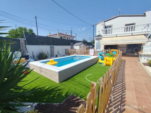 Casa en venta en Santa Oliva, Les pedreres 1 photo 0