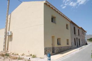 Adosada en venta en Abanilla photo 0