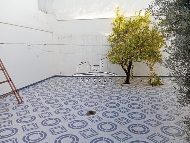 Adosada en venta en Lucena, Lucena photo 0