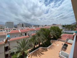 Apartamento en venta en Arona photo 0