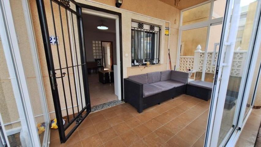 Chalet en venta en Orihuela Costa photo 0