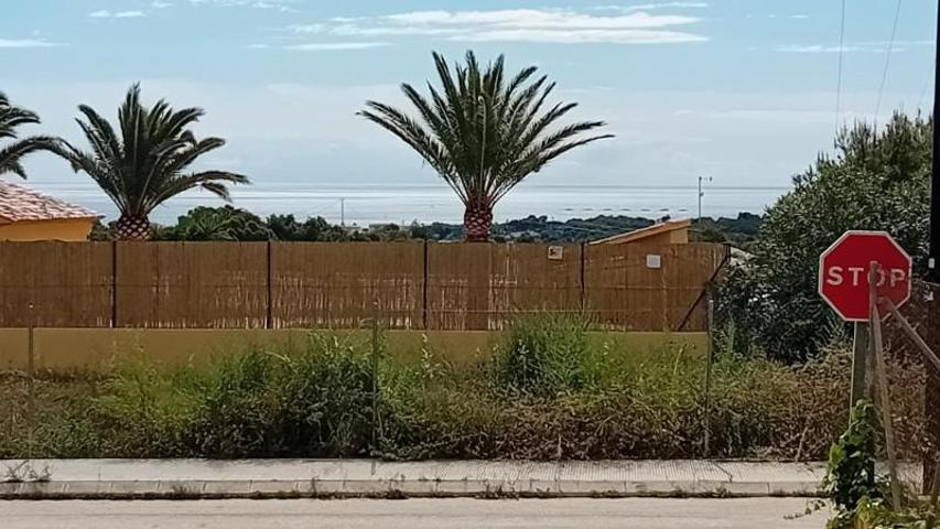 Terreno en venta en La Nucia, Bello horizonte photo 0