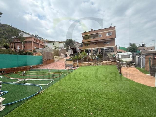 Casa en venta en Rocafort photo 0