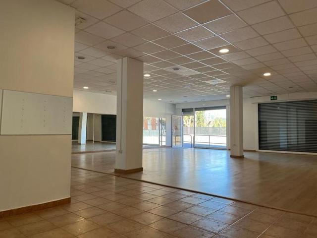 Local comercial en venta en Hostalric, Centro photo 0