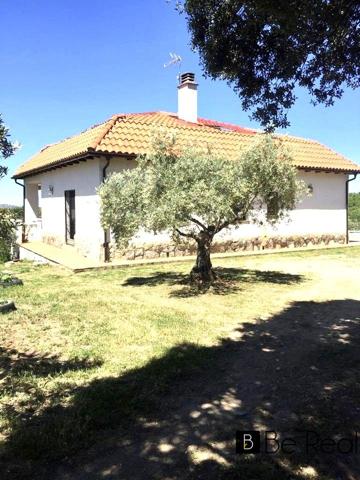 Casa con terreno en venta en Plasencia, DS DISEMINADO Polígono 15 Parcela 83 ES…, 10600 photo 0