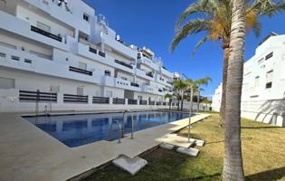 Aticos en venta en Estepona, Valle Romano photo 0