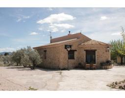 Casa con terreno en venta en Villena photo 0