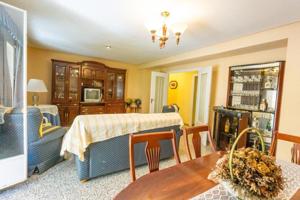 Piso en venta en Alicante, Calle Alemania, 03003 photo 0