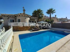 Chalet en venta en Bigastro, Comunidad valenciana photo 0