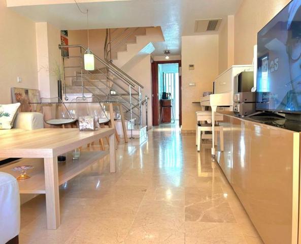 Adosada en venta en Los Alcázares, Punta Calera photo 0