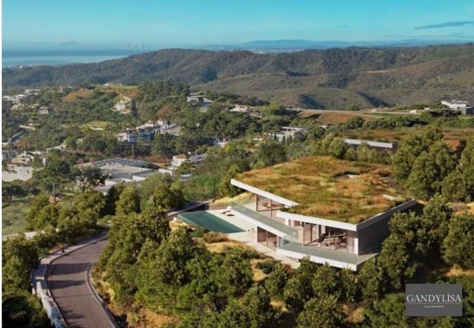 Chalet en venta en Benahavís photo 0