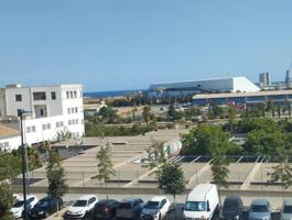 Piso en alquiler en Alicante, Benalua photo 0