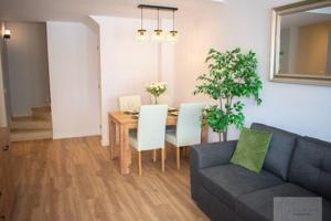 Casa en venta en Orihuela, Urbanización Perla del Mar photo 0
