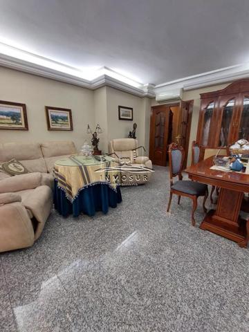 Casa en venta en Lucena, Lucena photo 0