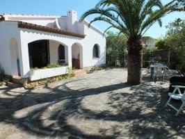 Chalet en venta en Roses photo 0