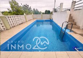 Casa con terreno en venta en Alborache, Alborache photo 0