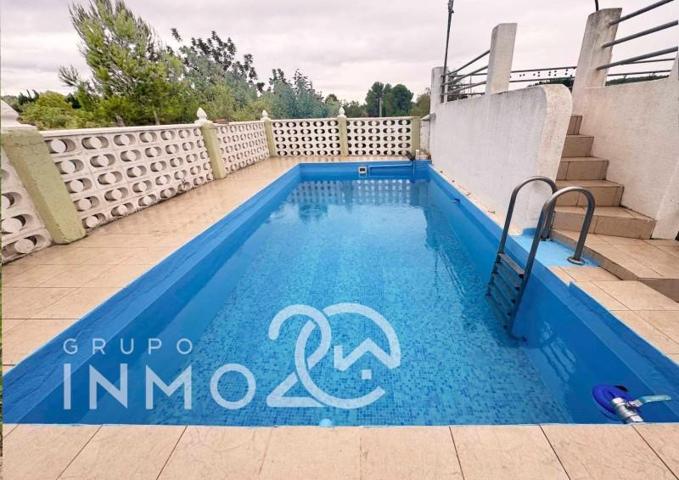 Casa con terreno en venta en Alborache, Alborache photo 0