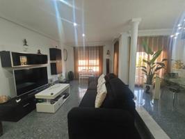 Piso en venta en Petrer, Comunidad valenciana photo 0