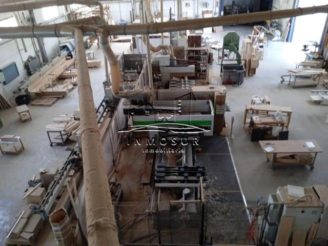 Nave industrial en venta en Lucena, Lucena photo 0