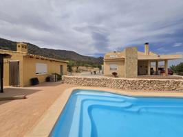 Chalet en venta en Salinas photo 0
