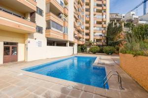 Apartamento en venta en Mallorca, Cala Major photo 0