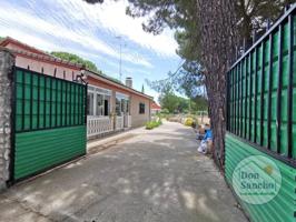 Chalet en venta en Valdestillas photo 0