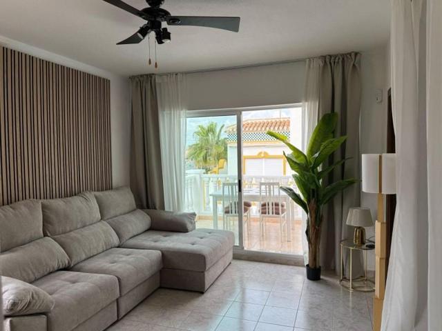 Bungalow en venta en Torrevieja photo 0