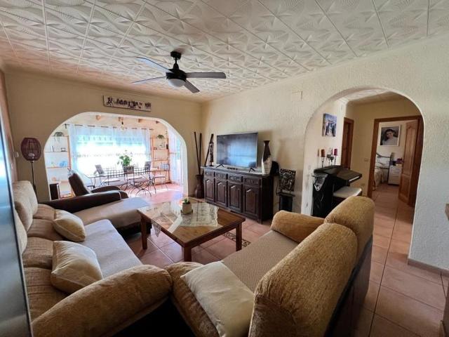 Chalet en venta en La Nucia, La nucia photo 0