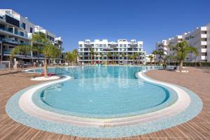 Apartamento en venta en Guardamar del Segura photo 0