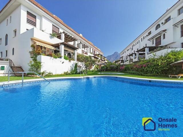 Piso en venta en Marbella, Costa del Sol Occidental-Área de Marbella photo 0