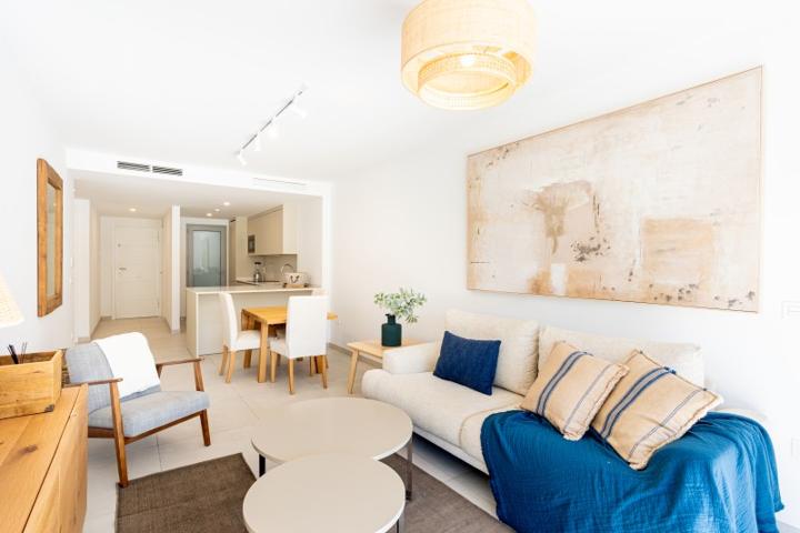Apartamento en venta en Marbella photo 0