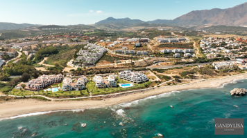Apartamento en venta en Casares, Casares photo 0