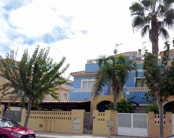 Chalet en venta en Pilar de la Horadada, Las Higuericas photo 0
