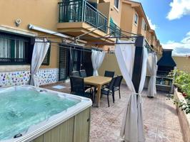Adosada en venta en Las Palmas de Gran Canaria, Siete Palmas photo 0